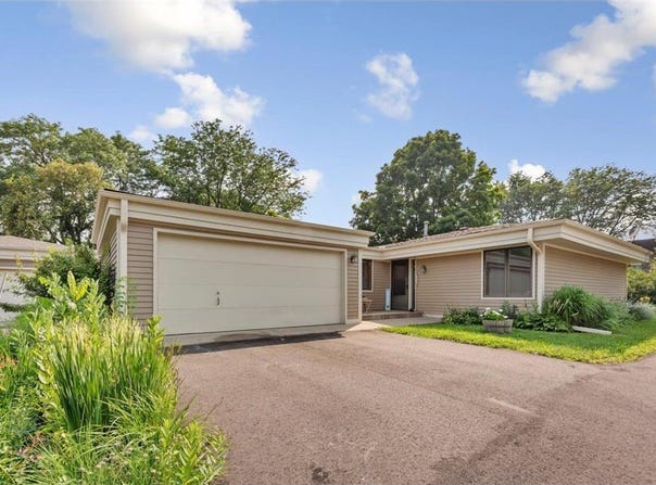 717 Lincoln Street N, Northfield, MN 55057