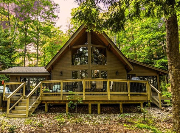 19545 Woodland Trail, Traverse City, MI 49684