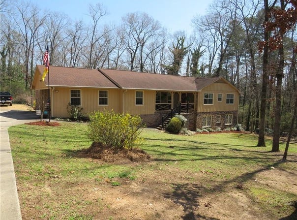 141 Cherokee Circle, Cedartown, GA 30125