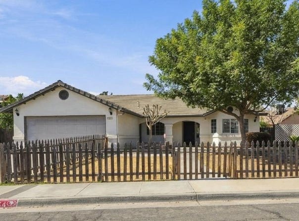 1434 Butternut Drive, Hanford, CA 93230