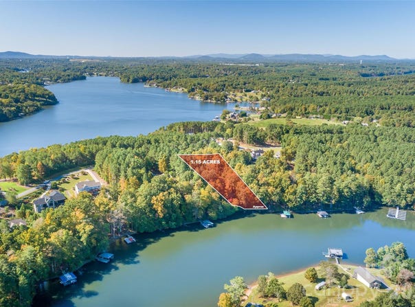 6128 Plantation Pointe Drive, Granite Falls, NC 28630