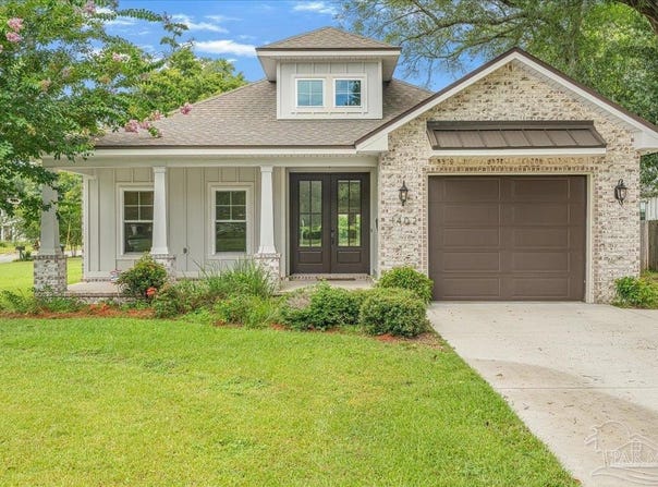 1402 E Fisher St, Pensacola, FL 32503