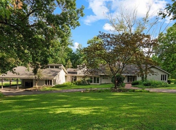 805 Olive, Murray, KY 42071