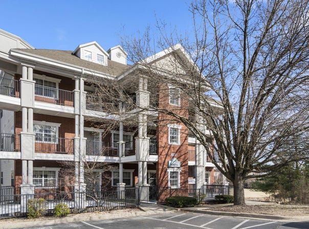 2800 Green Mountain Drive, Branson, MO 65616