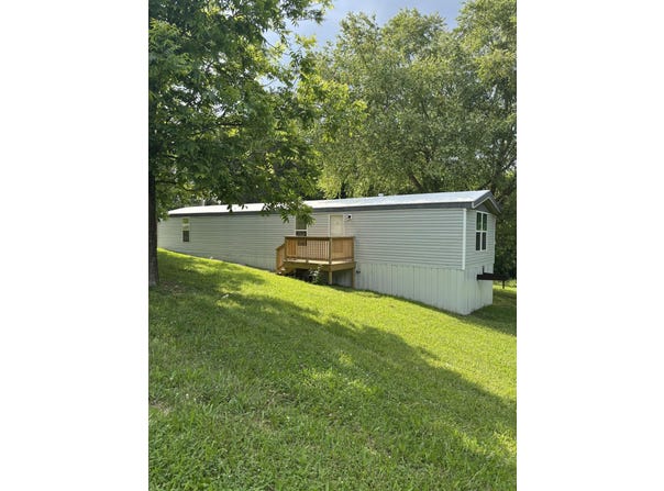 7645 E Andrew Johnson Highway, Whitesburg, TN 37891