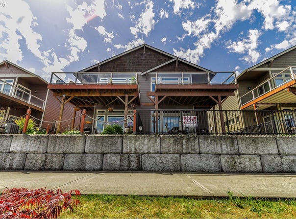 813 KING DR, Rainier, OR 97048