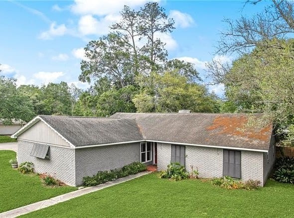 338 COUNTRY CLUB Boulevard, Slidell, LA 70458