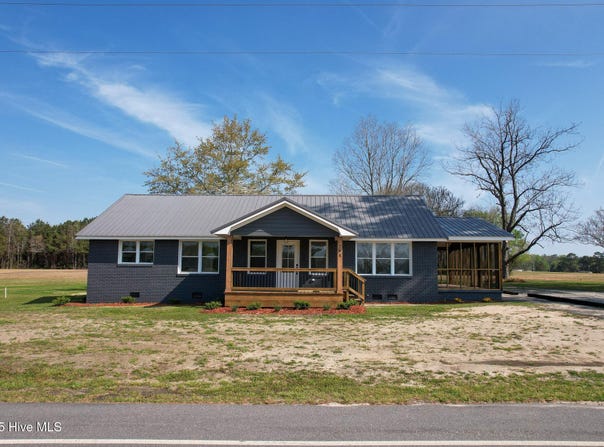 798 Sellers Town Road, Whiteville, NC 28472