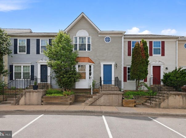 305 MOSEBY Court, MANASSAS PARK, VA 20111