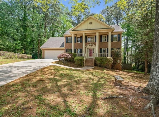 4128 Mayflower Court SW, Lilburn, GA 30047