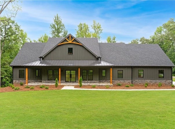 100 Ridge Way, Forsyth, GA 31029