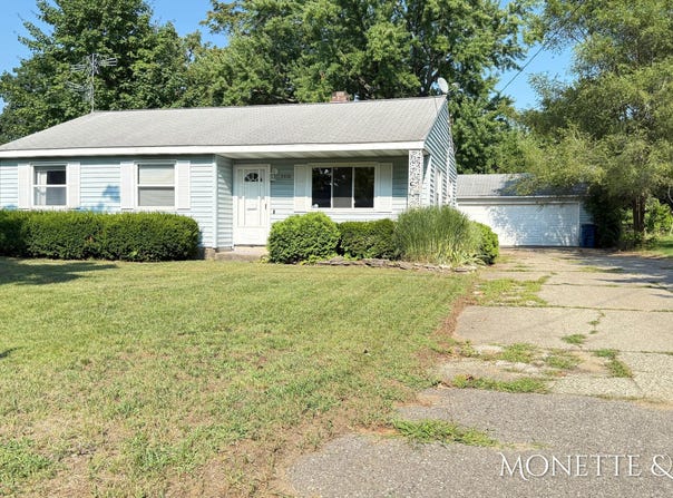 5550 Claudia Avenue SE, Kentwood, MI 49548