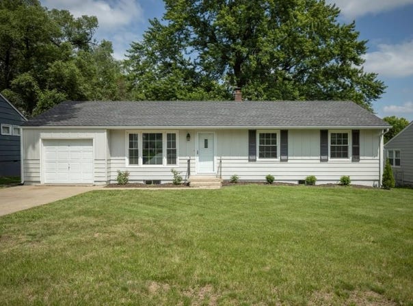 6141 Walmer Street, Mission, KS 66202