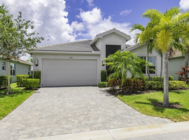 11977 SW Jasper Lake Way, Port Saint Lucie, FL 34987