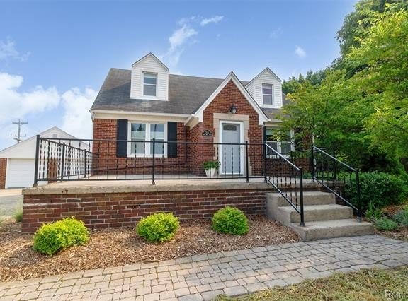 514 E Avon Road, Rochester Hills, MI 48307