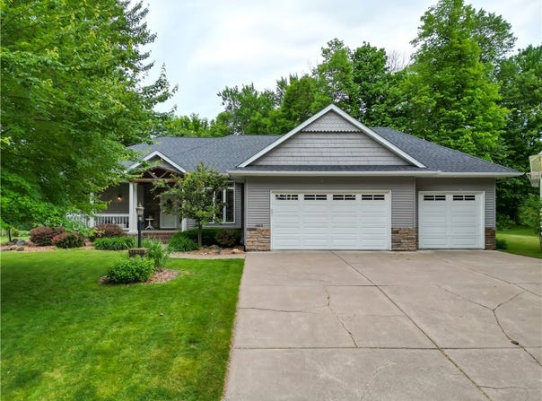 1403 Elm Avenue W, Menomonie, WI 54751