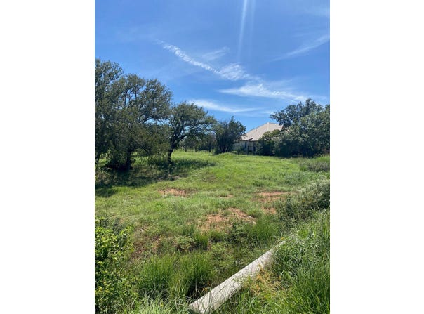 W25065 White Dove / Apache Tears, Horseshoe Bay, TX 78657