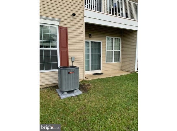 103 RAPHAEL COURT, WILLIAMSTOWN, NJ 08094