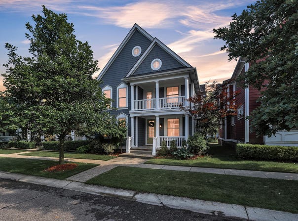 50205 Harding Street, Canton, MI 48188