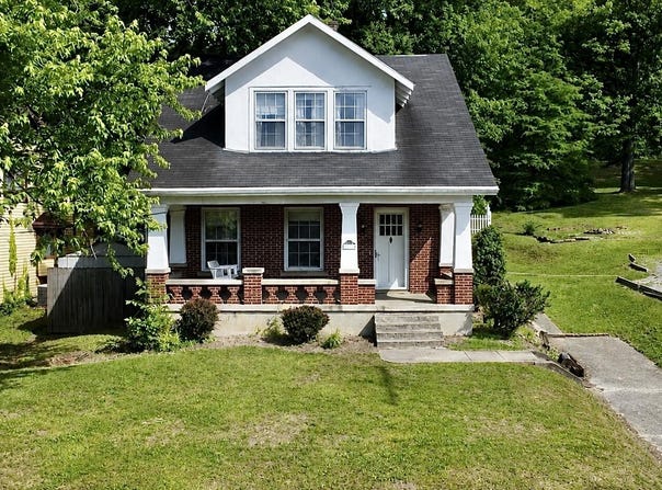 121 E 5th Street, Morehead, KY 40351