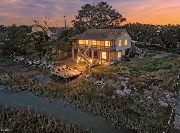 1538 Periwinkle Drive, Mount Pleasant, SC 29466