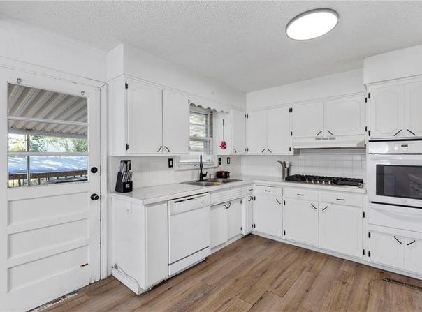 2206 N 73rd Terrace, Kansas City, KS 66109
