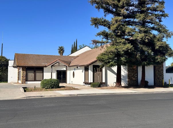 1205 11Th Street, Reedley, CA 93654