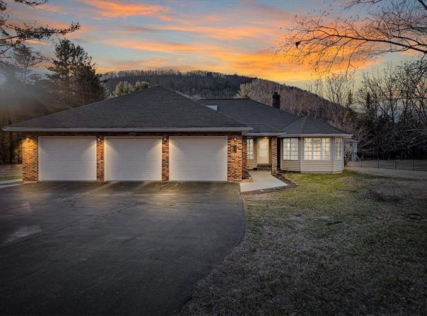 1033 Peas Eddy Road, Hancock, NY 13783