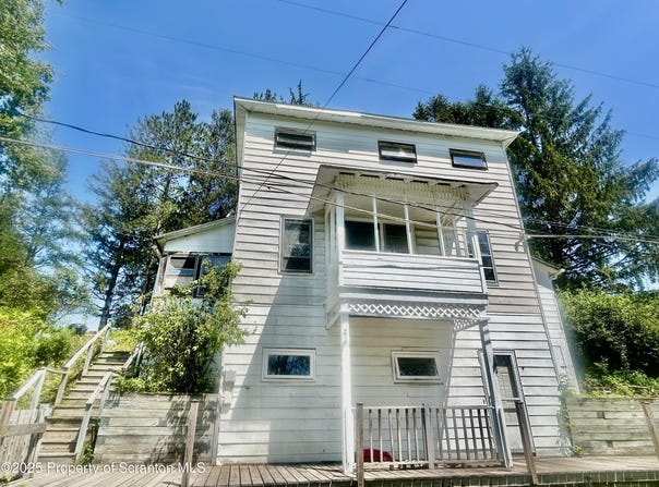 270 Starucca Creek Road, Starrucca, PA 18462
