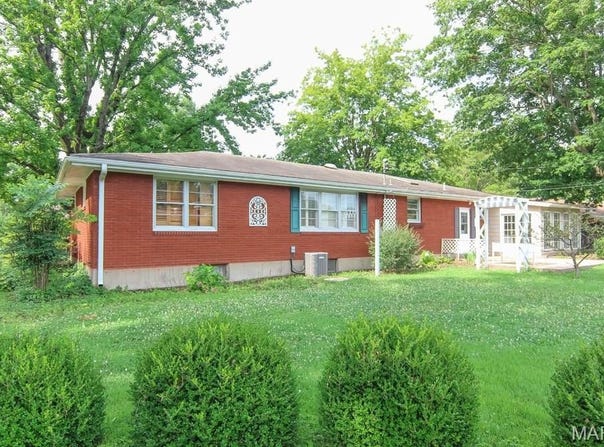 2518 Ford Drive, Cape Girardeau, MO 63701