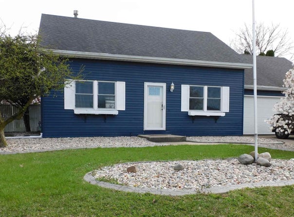 1006 E Kercher Road, Goshen, IN 46526