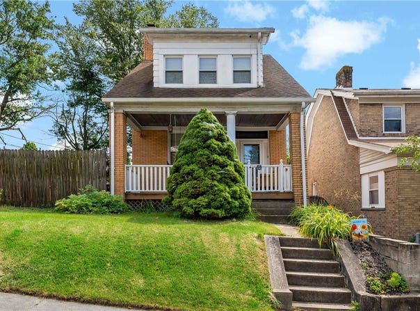 200 Wilbur St, Bon Air, PA 15210