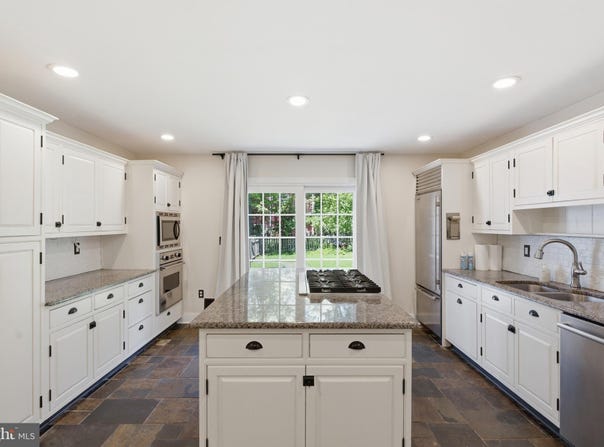 4273 QUAKERBRIDGE Road, PRINCETON, NJ 08540