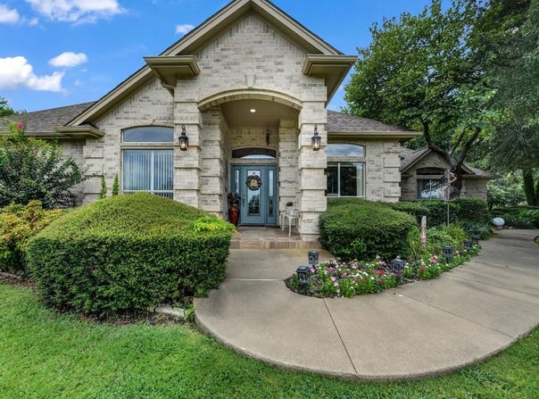 9705 Argyle Court, Granbury, TX 76049