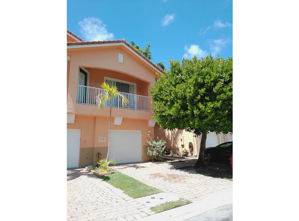 1719 Terracotta Drive, Riviera Beach, FL 33404