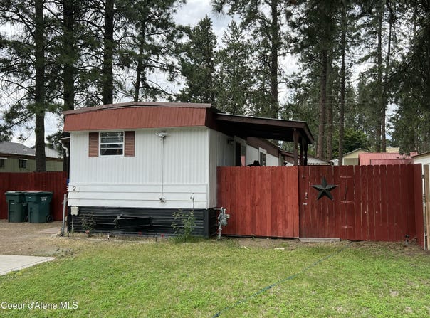 4301 E Maplewood Ave, Post Falls, ID 83854