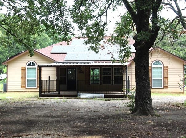 20253 Leisure Land Rd, Mabank, TX 75156