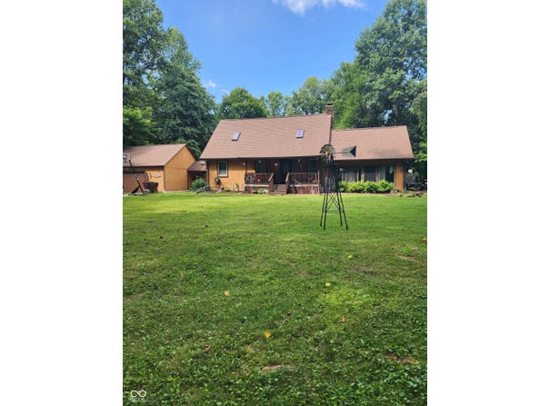 6774 S Becks Grove Road, Freetown, IN 47235