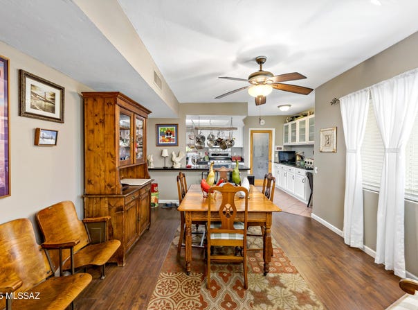 1939 S San Vincent Drive, Green Valley, AZ 85614