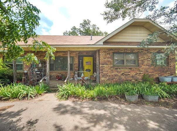 172 Valentine Road, Jermyn, TX 76389