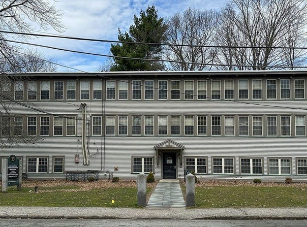 13 Water St, Holliston, MA 01746