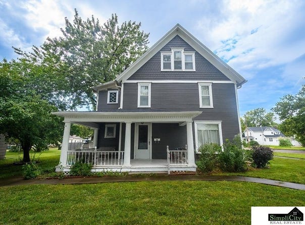 653 N Dakota Street, Superior, NE 68978