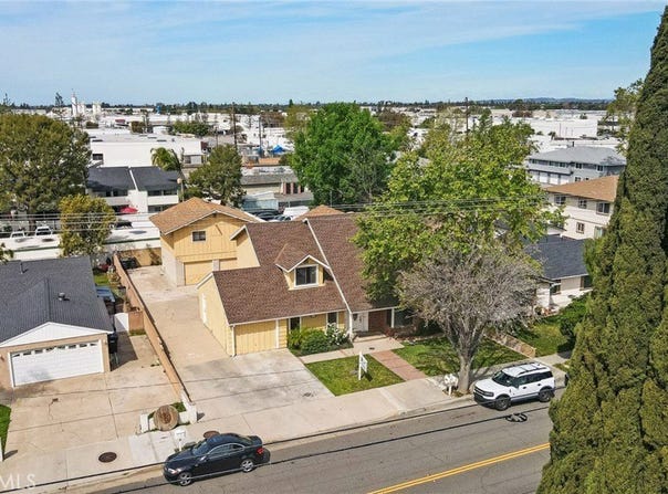 2122 N Shaffer Street, Orange, CA 92865