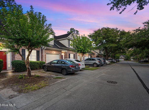 5006 Carleton Drive, Wilmington, NC 28403