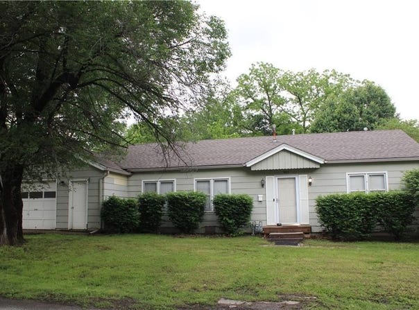 905 S Smelter Street, Pittsburg, KS 66762
