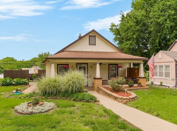 1141 Olive Street, Leavenworth, KS 66048