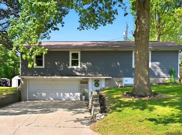 1401 EASTERN Avenue, RED OAK, IA 51566