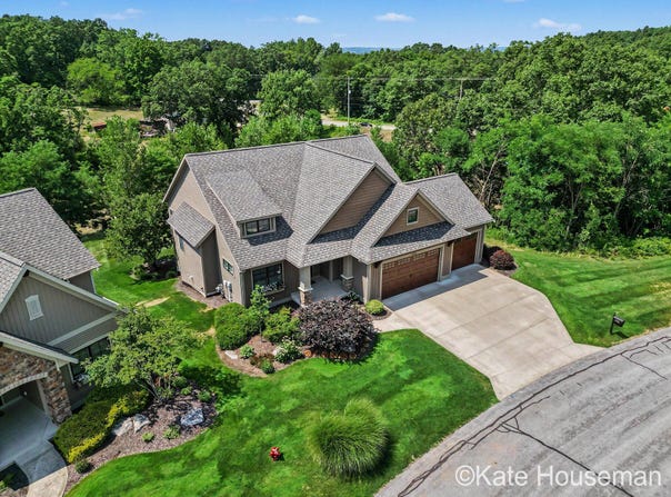 4385 MAYBECK DRIVE NE, GRAND RAPIDS, MI 49525