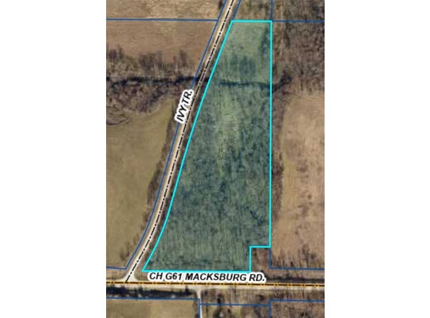Ivy Trail, Winterset, IA 50273