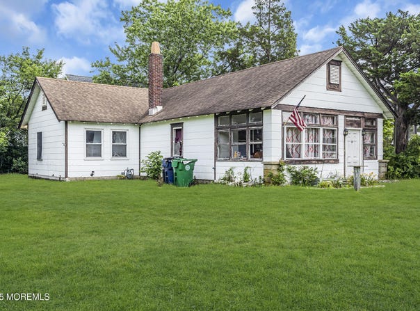 111 S Main Street, Toms River, NJ 08757